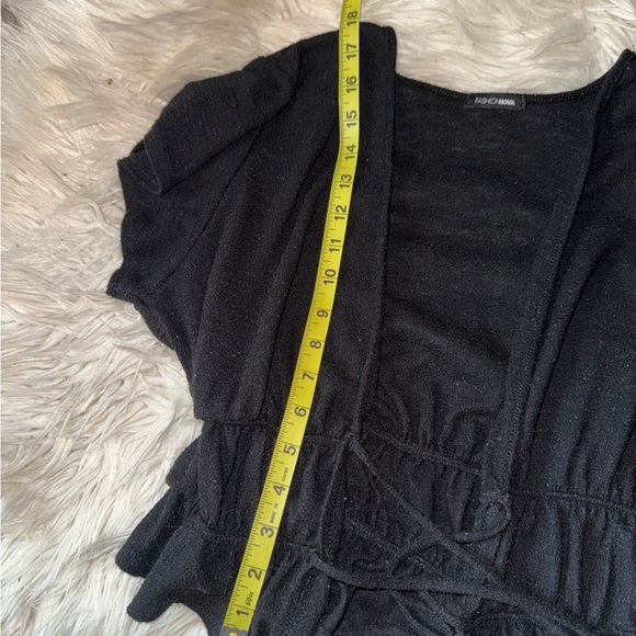 Fashion Nova Tie Top - Picture 2 of 2